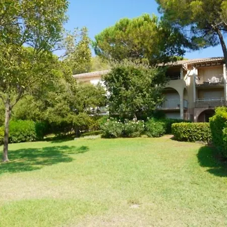 Studio Avec Piscine Partagee Et Terrasse Amenagee A Raphael A 5 Km De La Plage Saint-Raphaël